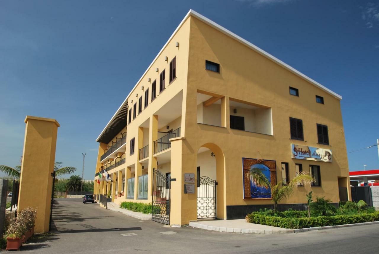 Hotel Milazzo Exterior foto